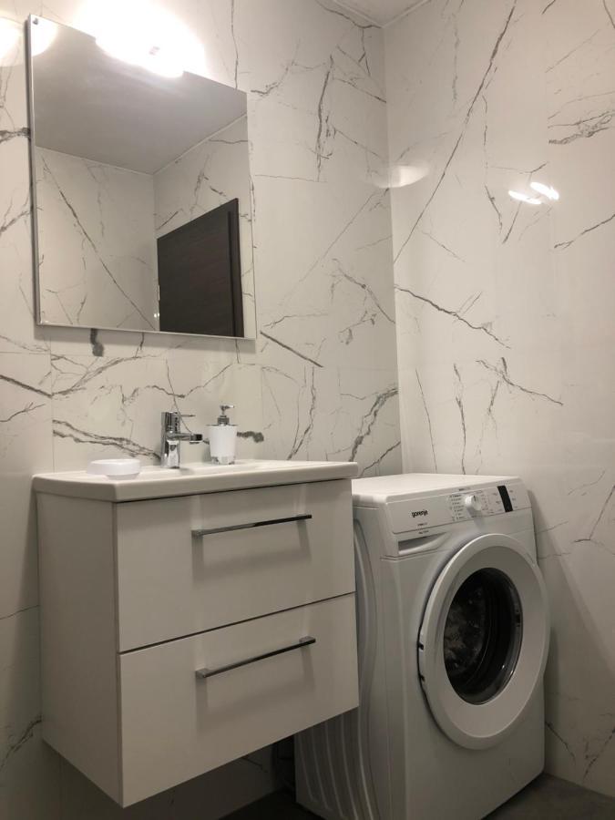 Apartments Mateo ビビニェ エクステリア 写真